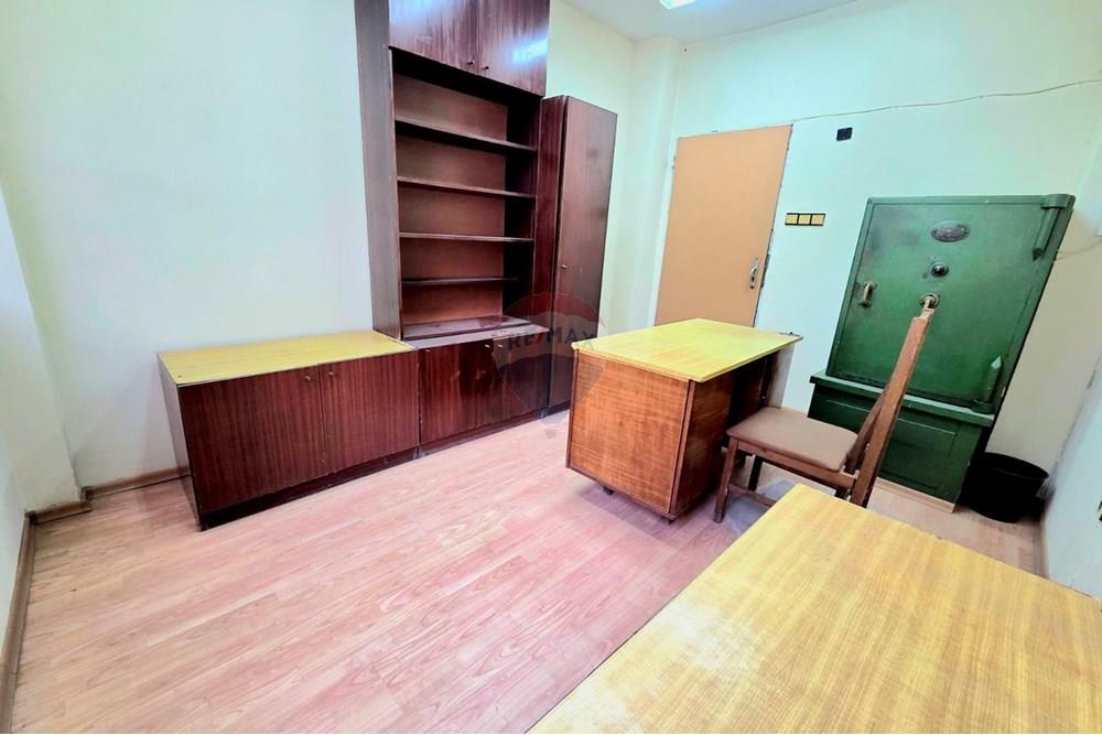 Офис - Под наем - гр. Варна, Област Варна, България - viber_image_2025-10-22_13-06-49-602.jpg - Офис - 360511018-11