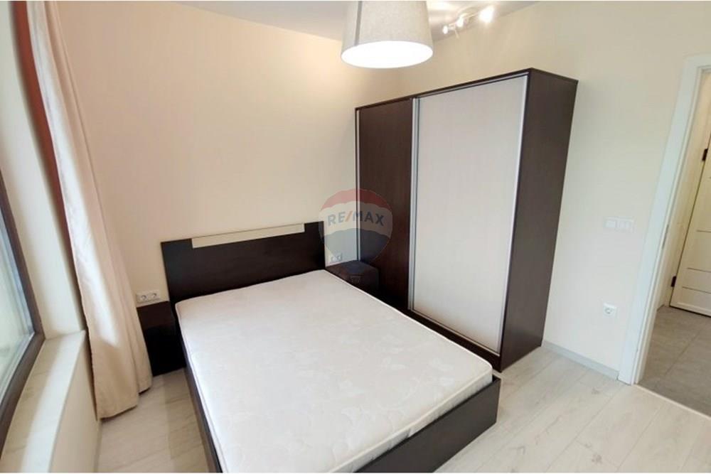 Апартамент - Под наем - гр. Варна, Област Варна, България - viber_изображение_2025-10-27_12-15-25-685.jpg - Спалня - 360511019-1