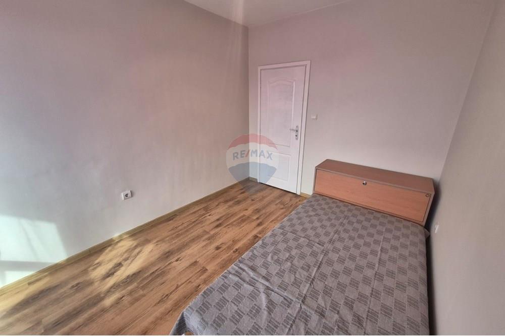 Апартамент - Под наем - гр. Варна, Област Варна, България - Изображение от WhatsApp на 2025-10-28 в 12.30.36_278ffc9f.jpg - Спалня - 360511013-84