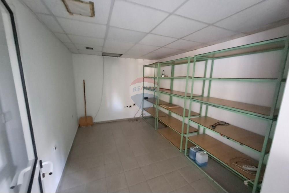 Индустриален имот - Под наем - гр. Русе, Област Русе, България - 20251021_140224.JPG - 360451036-39