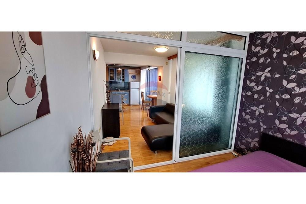 Апартамент - Под наем - гр. Варна, Област Варна, България - viber_image_2025-05-19_18-11-50-145.jpg - 360391053-6