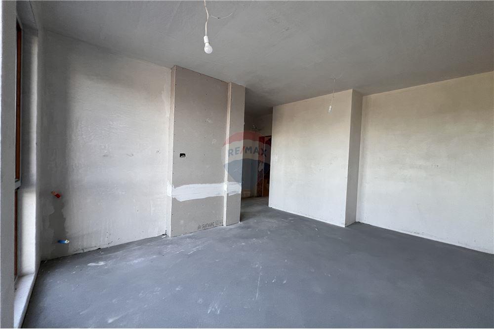 Градска къща - За продажба - гр. София, Област София град, България - 35 - 360241007-97