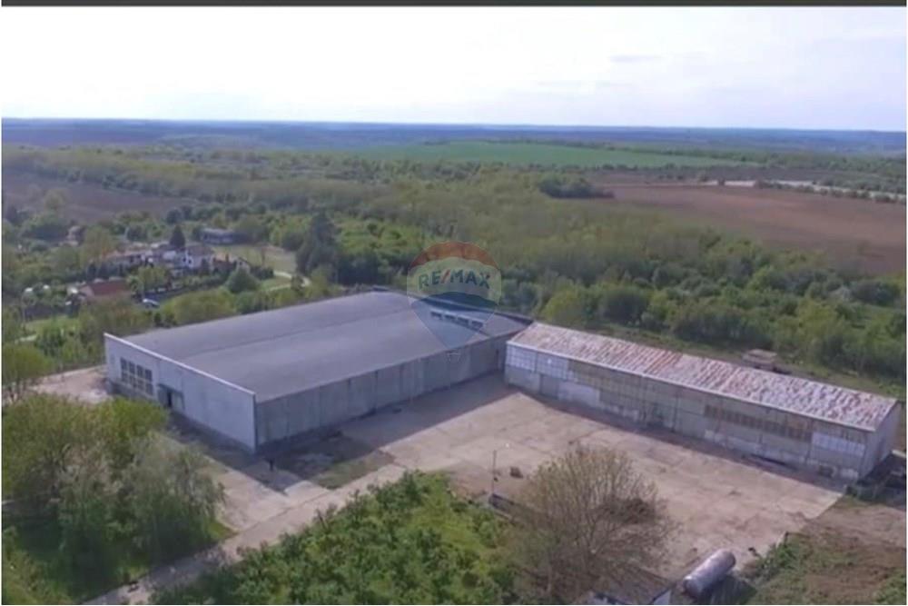 Фабрика - За продажба - с. Полковник Ламбриново, Област Силистра, България - двор 12.jpg - 360321028-142