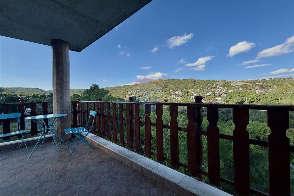 Condo/Apartment - For Sale - гр. Балчик, Област Добрич, Болгария - Голяма открита тераса с гледка съм морето с достъп от всекидневна - Terrace - 360321025-229