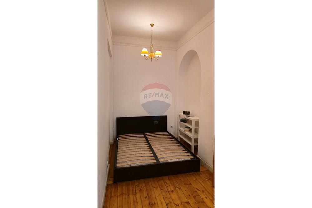 Апартамент - Под наем - гр. София, Област София град, България - 20251029_150220.jpg - Родителска спалня - 360501004-116