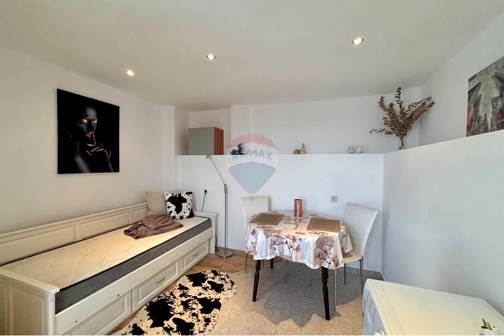 Hus på landet - Til salgs - с. Червена вода, Област Русе, България - IMG_3301.JPEG - Barneværelse - 360451033-97