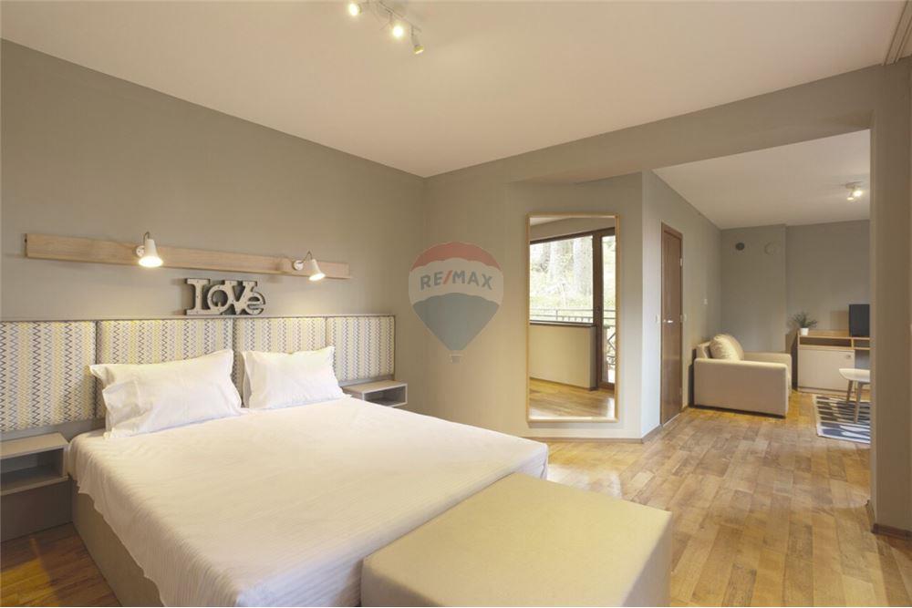 Hotel - For Sale - к.к. Пампорово, Област Смолян, Болгария - 15 - 360421001-22