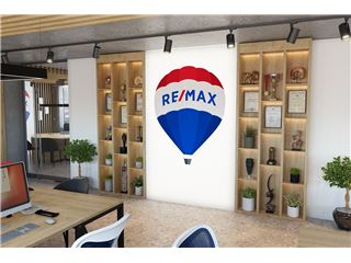 Office of RE/MAX Advantage - Plovdiv