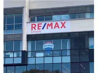 Office of RE/MAX Dream - гр. Варна