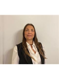 Pamela Mercado  - RE/MAX Solutions