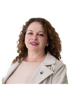 Verónica Varas - RE/MAX Arena