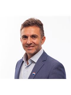 Gastón Lazzarino - RE/MAX Litoral