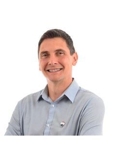 Jorge Ernesto Castro - RE/MAX Suma
