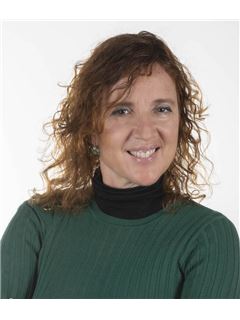 Gabriela Castano - RE/MAX Premium