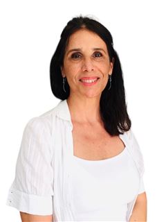 Silvia Bonfiglio - RE/MAX Power