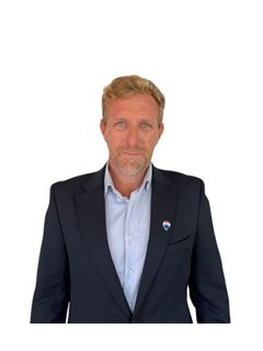 Paikan Cisneros - RE/MAX Net