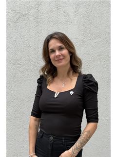 Cristina Martinez Dorr - RE/MAX Free