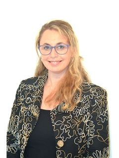 Gabriela Pommerenck - RE/MAX Urbana