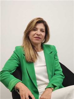 Maria Elisa Molina - RE/MAX Puerto