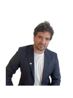 Joaquin Jeanneret - RE/MAX Premium IV