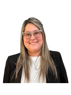 Paola Bueno - RE/MAX Link