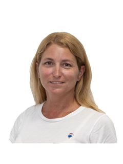 Ximena Garcia Busse - RE/MAX Arena