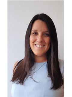 Evangelina Villar - RE/MAX Bosque