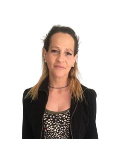 Laura  Cinalli  - RE/MAX Premium II
