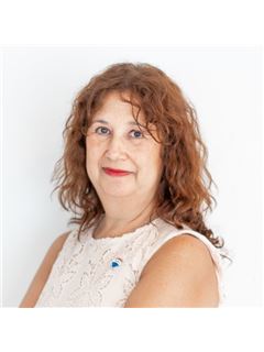 Rosana  Salazar - RE/MAX Vincit