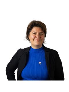 Victoria Kloster - RE/MAX Data Work