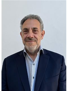 GIANNI GIAMBENEDETTI - RE/MAX Solutions