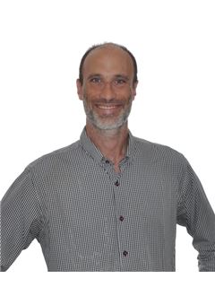 Manuel Epstein - RE/MAX Buró