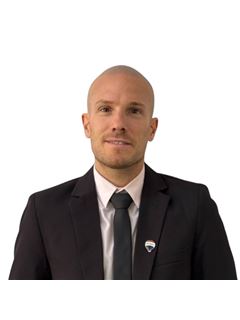 Francisco Salamero - RE/MAX Urbana