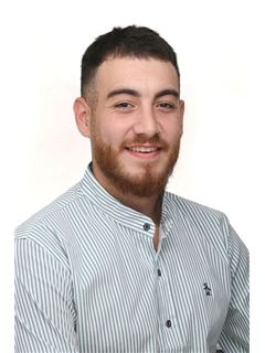 Valentin Tello - RE/MAX Solutions