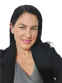 Sandra Beatriz Anelauskas - RE/MAX Tango