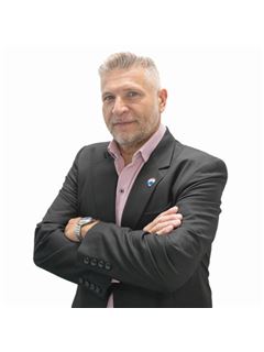 Diego Prelog - RE/MAX Suma