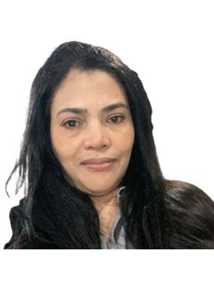 Jennifer  Mackenzie Vallejos - RE/MAX Heart