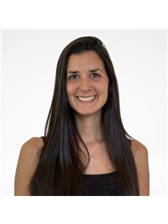 Lucila Morales - RE/MAX Life