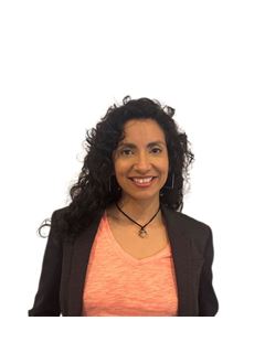 Elizabeth Alvarado Diaz - RE/MAX Vanguard