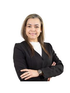 Yluminada Castillo Estrella  - RE/MAX Premium II