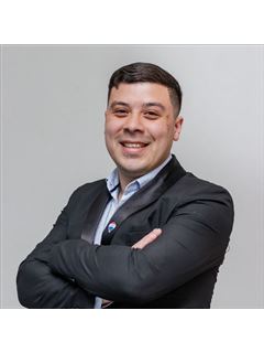Iván Vazquez - RE/MAX Profesional