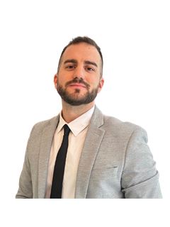 Gaston Sebastian  Petruzziello - RE/MAX Actitud