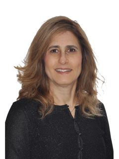 Natalie Adele Saban - RE/MAX Buró