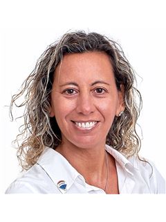 María Luz Gonzalez - RE/MAX Arena