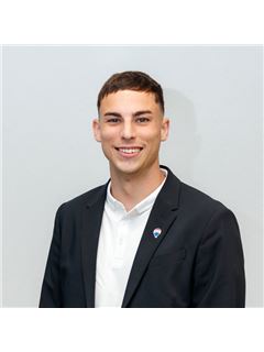 Agustín Martinez - RE/MAX Profesional