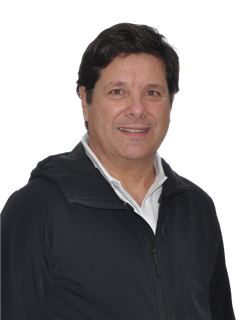 Jorge Eugenio Dutari - RE/MAX Buró