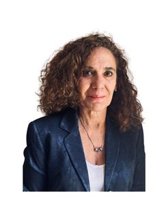 Alejandra Bergamaschi - RE/MAX Uno