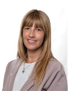 Eliana Bentaberry - RE/MAX Bosque