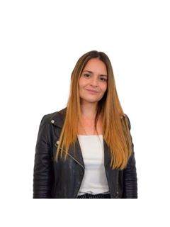 María Eugenia Kaprielian - RE/MAX Urbana III