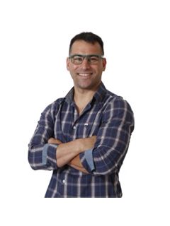 Eric La Ragione - RE/MAX Alianza